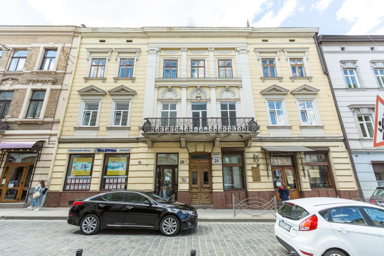 Квартира В Центрі Подобово На Вулиці Коперника 26 Біля Палацу Мистецтв Lviv Extérieur photo